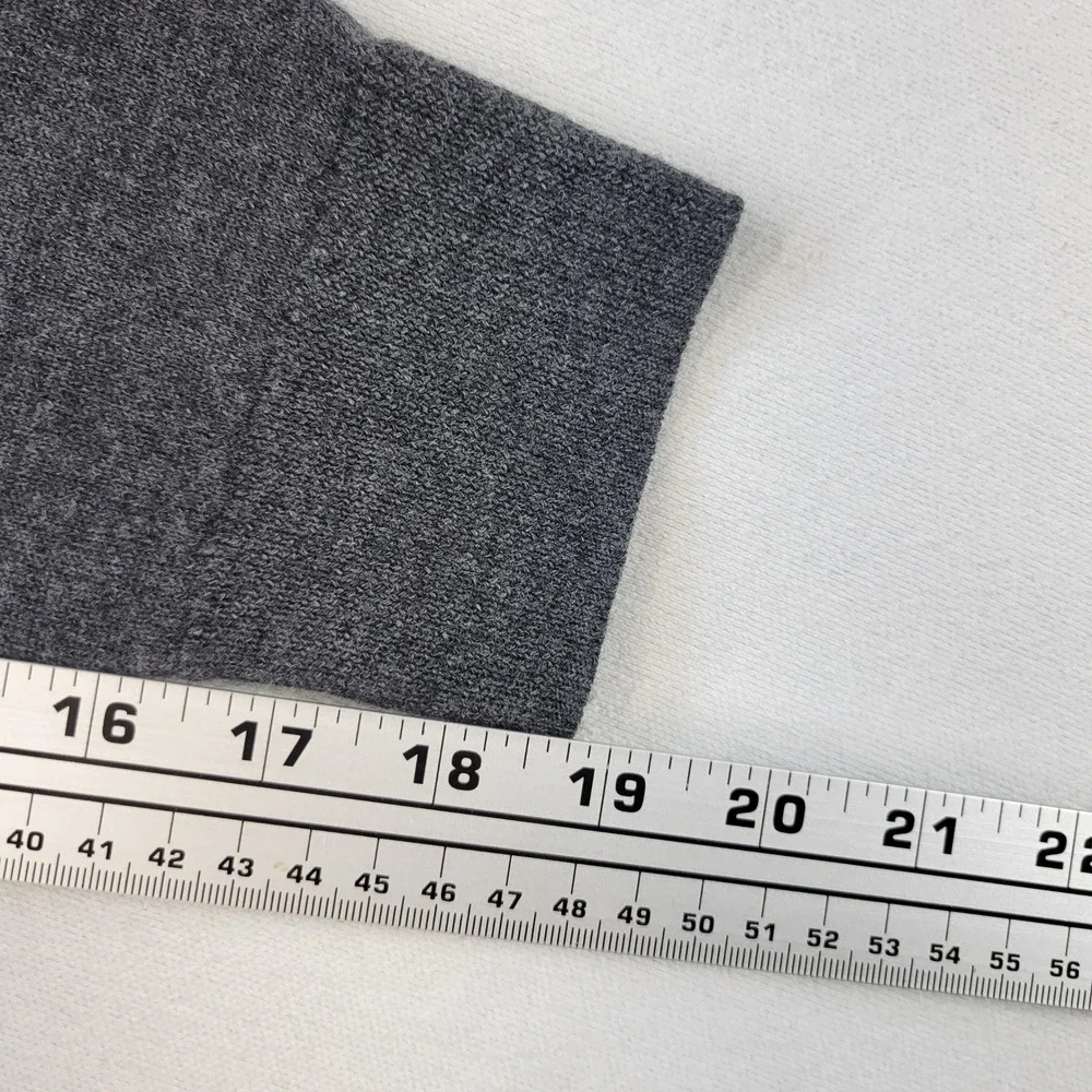 Nordstrom V-Neck Sweater Men Large Gray Extra Fine Merino Wool Lightweight Knit
